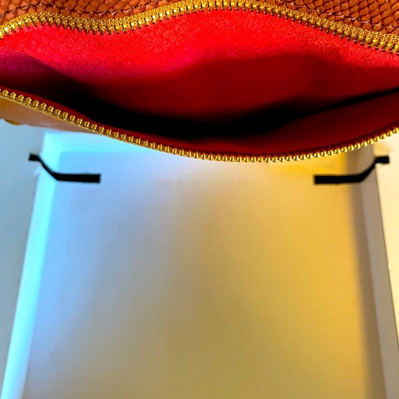 🟣SOLD🟣NWT Hammitt Crossbody/Handbag - Picture 8 of 11